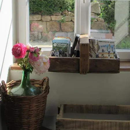 Marlotte La Lande-Saint-Simeon